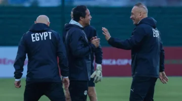 انفجار غضب شوبير بعد فضيحة نيجيريا يكشف خطة إنقاذ مصر في المونديال